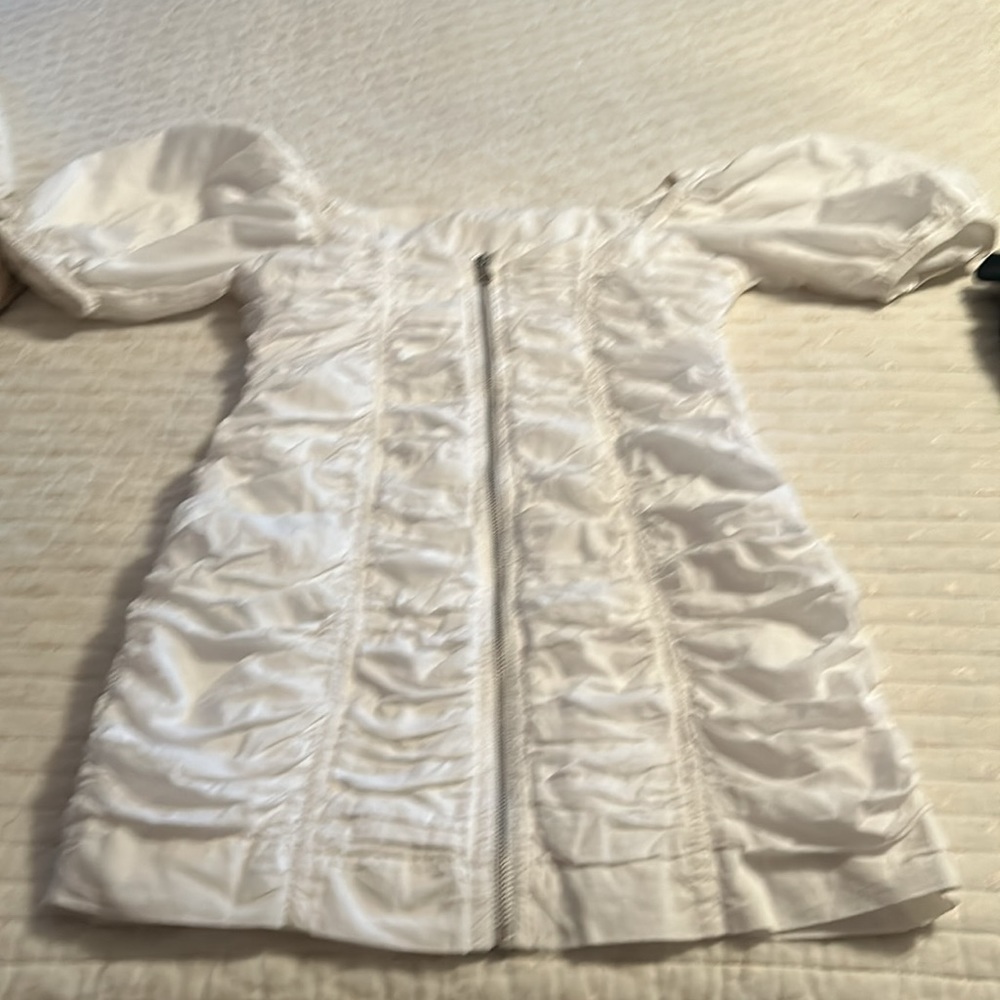Urban outfitters white cotton dress zip up back size 4
